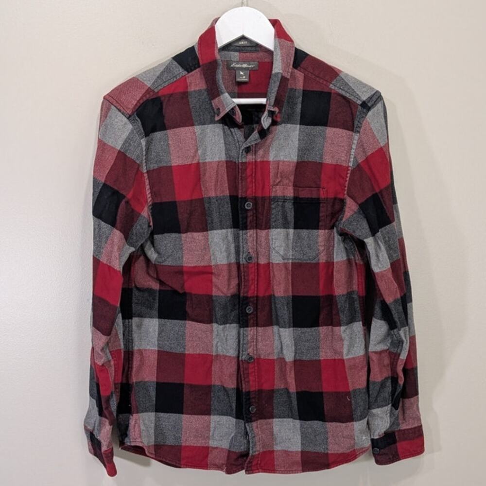 Eddie Bauer Mens Flannel ButtonUp Classic Outdoors Hiking Camping - Size M